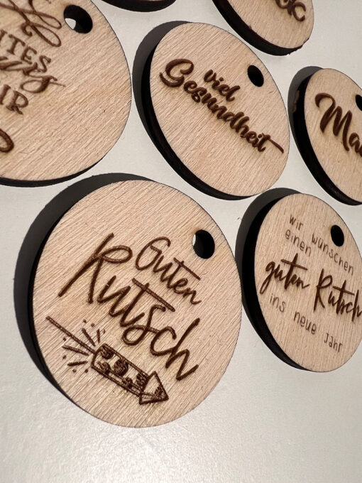 Glücksschweinchen mit Anhänger – Bild 3