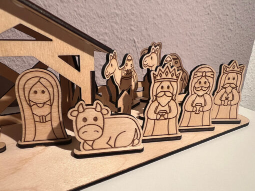 Krippenspiel mit Figuren – Bild 6
