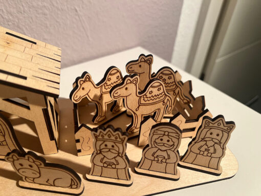 Krippenspiel mit Figuren – Bild 9